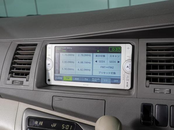 Toyota ISis I Рестайлинг с пробегом 2013 года, цена 1 219 000 рублей, 162880 км, компактвэн, Автокод Объявления