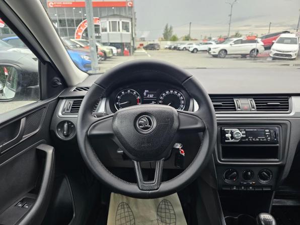 Skoda Rapid I с пробегом 2016 года, цена 799 995 рублей, 112809 км, лифтбек, Автокод Объявления