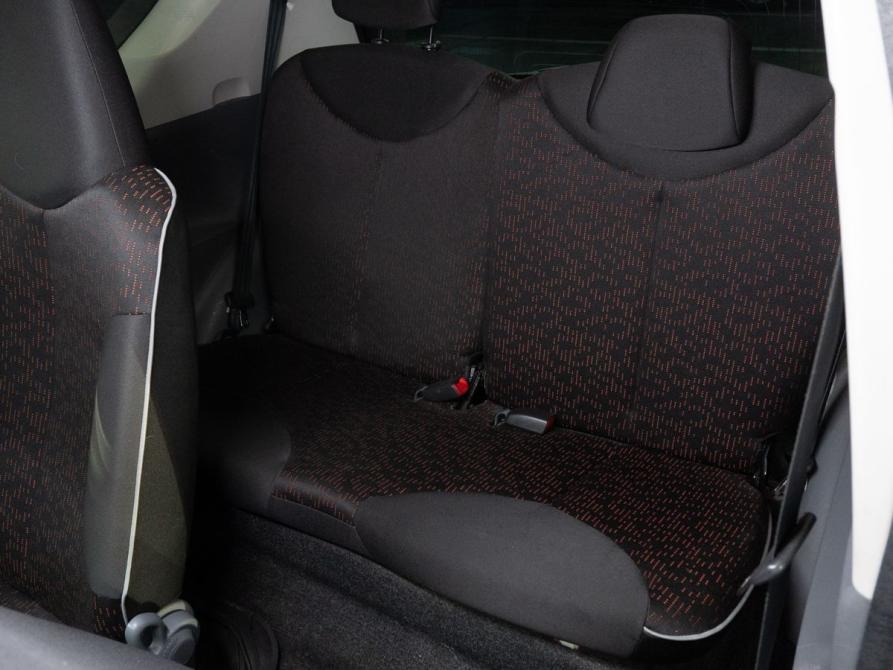 Peugeot 107 I Рестайлинг Тюмень  - изображение 14