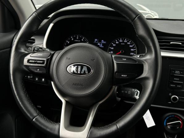 Kia Rio IV Рестайлинг с пробегом 2021 года, цена 1 538 700 рублей, 115473 км, хэтчбек, Автокод Объявления