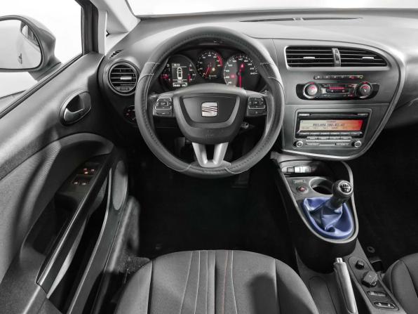 SEAT Leon II Рестайлинг с пробегом 2012 года, цена 599 000 рублей, 246409 км, хэтчбек, Автокод Объявления