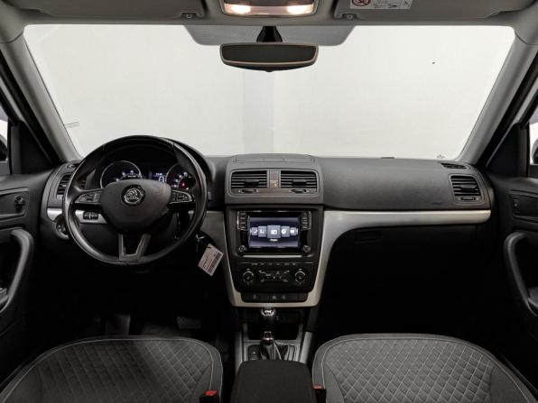 Skoda Yeti I Рестайлинг с пробегом 2016 года, цена 1 505 000 рублей, 79000 км, внедорожник, Автокод Объявления