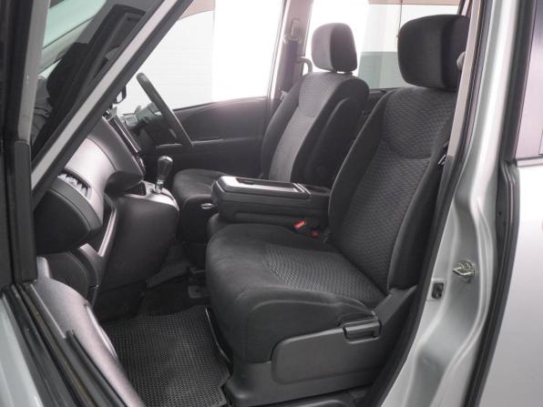 Nissan Serena IV (C26) с пробегом 2011 года, цена 1 259 000 рублей, 189383 км, минивэн, Автокод Объявления