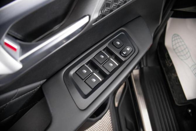 JAC T9 с пробегом 2024 года, цена 3 099 000 рублей, 65000 км, offers.body_type.unknown, Автокод Объявления