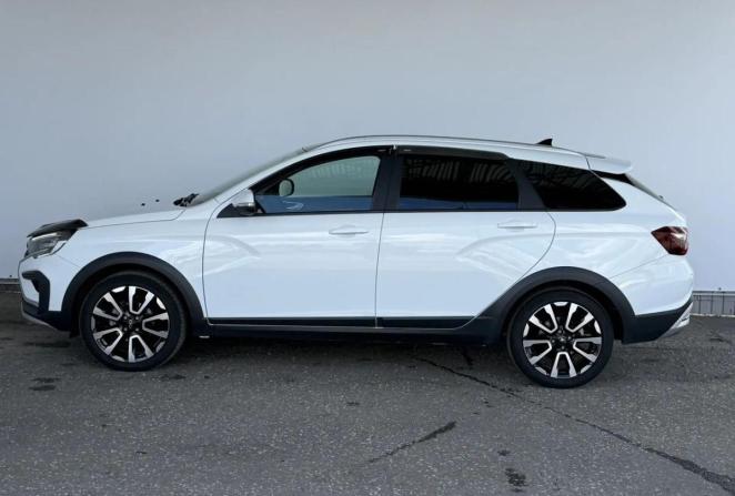 Lada (ВАЗ) Vesta I Рестайлинг (NG) с пробегом 2024 года, цена 1 445 000 рублей, 30956 км, универсал, Автокод Объявления