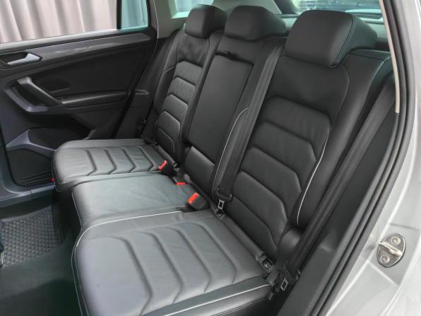 Volkswagen Tiguan II Рестайлинг с пробегом 2021 года, цена 3 299 000 рублей, 80000 км, внедорожник, Автокод Объявления