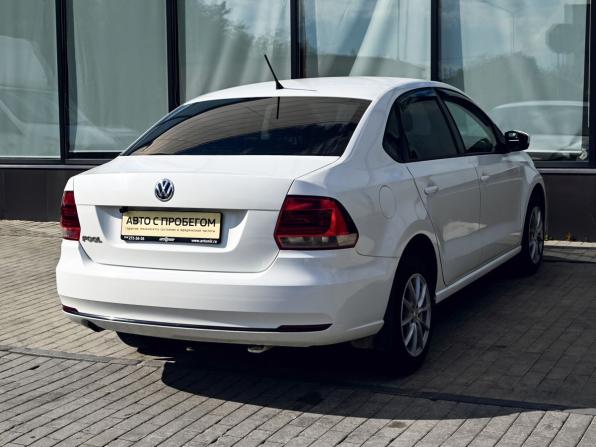 Volkswagen Polo V Рестайлинг с пробегом 2016 года, цена 1 025 000 рублей, 90326 км, седан, Автокод Объявления
