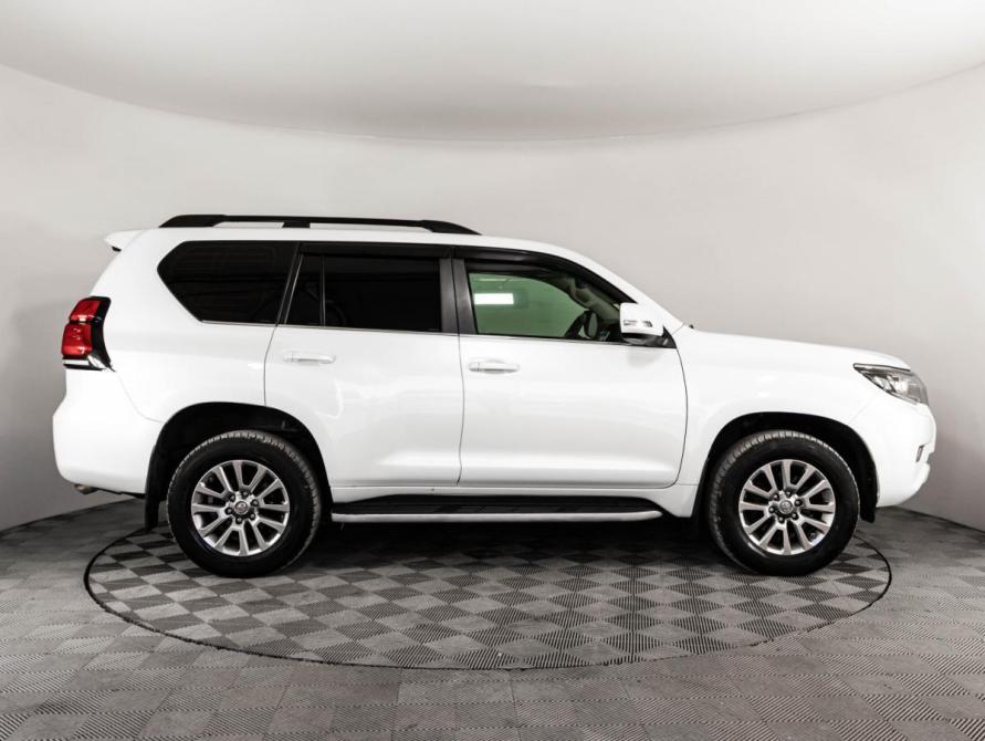Toyota Land Cruiser Prado 150 Series Рестайлинг 2 Санкт-Петербург  - изображение 4