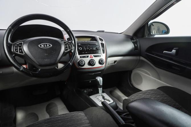 Kia Ceed I с пробегом 2009 года, цена 899 000 рублей, 270000 км, хэтчбек, Автокод Объявления