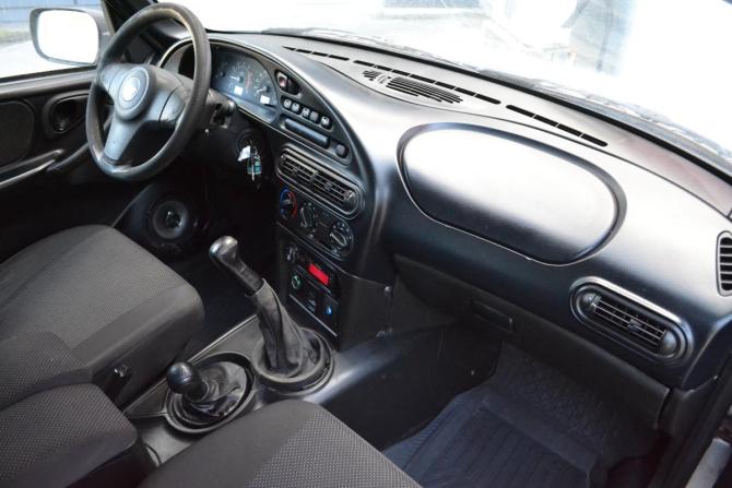 Chevrolet Niva I Рестайлинг с пробегом 2010 года, цена 450 000 рублей, 196000 км, внедорожник, Автокод Объявления