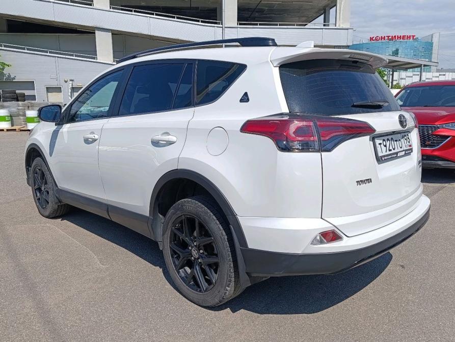 Toyota RAV4 IV (XA40) Рестайлинг Санкт-Петербург  - изображение 2