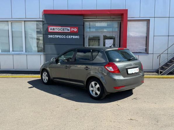 Kia Ceed I Рестайлинг с пробегом 2010 года, цена 470 000 рублей, 302689 км, хэтчбек, Автокод Объявления