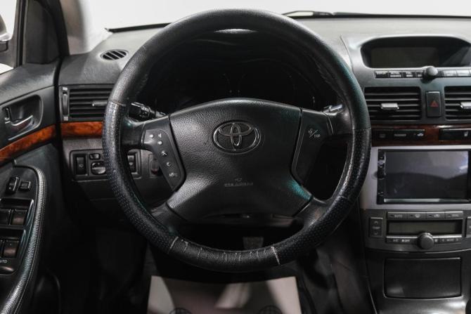 Toyota Avensis II с пробегом 2005 года, цена 749 000 рублей, 275000 км, седан, Автокод Объявления