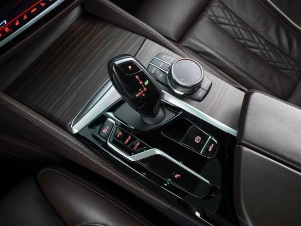 BMW 5 серии VII (G30/G31/G38) Рестайлинг с пробегом 2020 года, цена 4 953 444 рубля, 101278 км, седан, Автокод Объявления