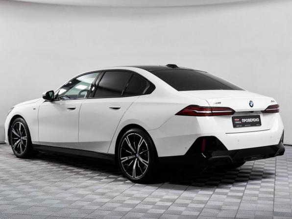 BMW 5 серии VIII (G60/G61/G68) с пробегом 2024 года, цена 8 325 000 рублей, 16778 км, седан, Автокод Объявления