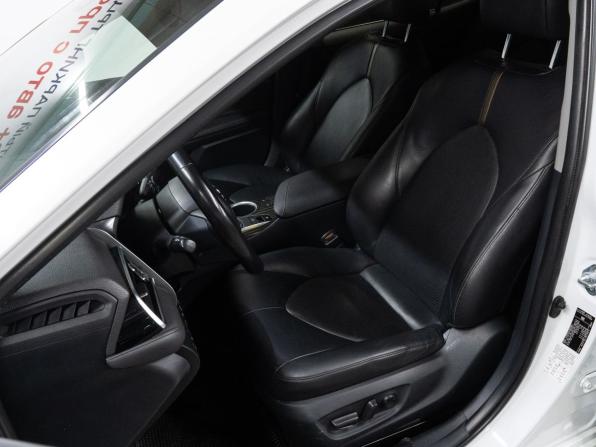 Toyota Camry VIII (XV70) с пробегом 2020 года, цена 3 049 000 рублей, 98500 км, седан, Автокод Объявления