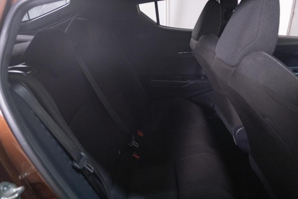Toyota C-HR I Рестайлинг Томск  - изображение 20