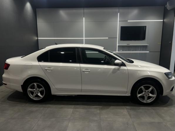 Volkswagen Jetta VI с пробегом 2013 года, цена 882 000 рублей, 169000 км, седан, Автокод Объявления