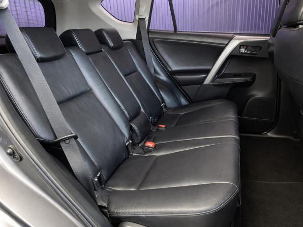 Toyota RAV4 IV (XA40) с пробегом 2013 года, цена 1 837 000 рублей, 173550 км, внедорожник, Автокод Объявления