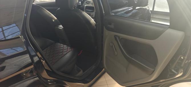 Ford Focus II Рестайлинг с пробегом 2008 года, цена 399 000 рублей, 330561 км, хэтчбек, Автокод Объявления