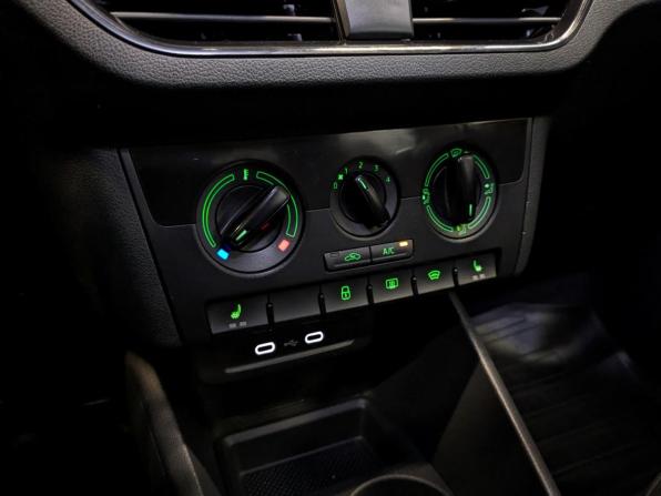 Skoda Rapid II с пробегом 2021 года, цена 1 395 000 рублей, 106230 км, лифтбек, Автокод Объявления