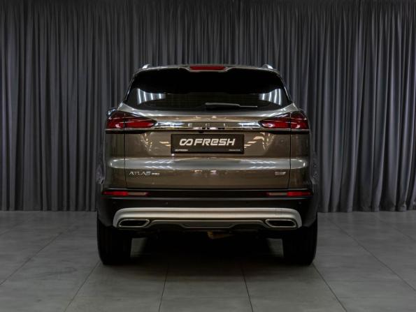 Geely Atlas Pro с пробегом 2023 года, цена 2 099 000 рублей, 48394 км, внедорожник, Автокод Объявления