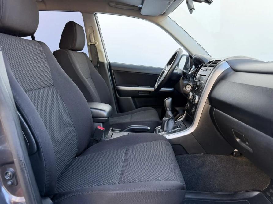Suzuki Grand Vitara II Москва  - изображение 10