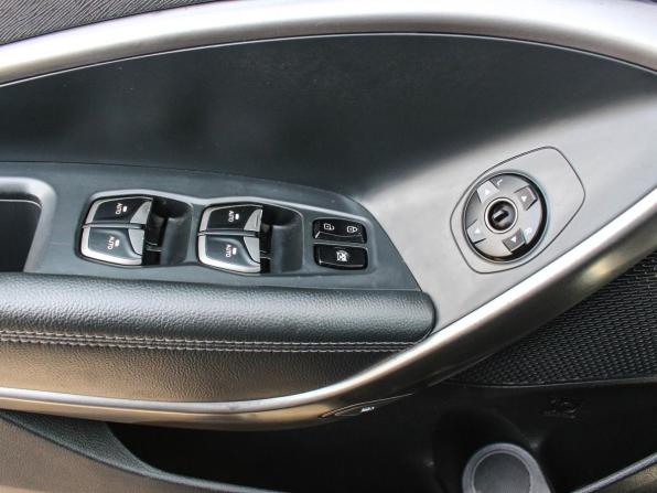 Hyundai Santa Fe III с пробегом 2015 года, цена 2 184 500 рублей, 273850 км, внедорожник, Автокод Объявления