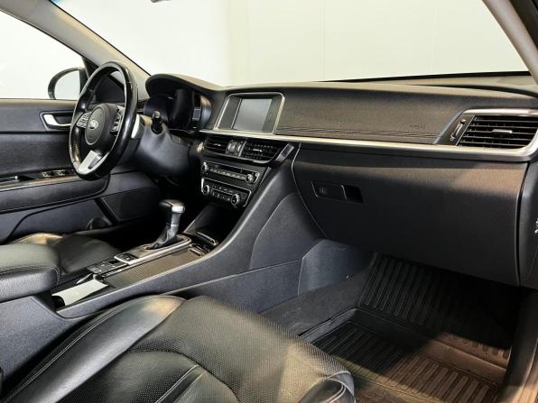 Kia Optima IV Рестайлинг с пробегом 2019 года, цена 2 050 000 рублей, 120308 км, седан, Автокод Объявления