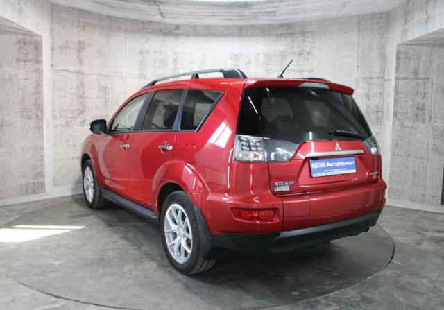 Mitsubishi Outlander II Рестайлинг с пробегом 2012 года, цена 1 226 000 рублей, 168308 км, внедорожник, Автокод Объявления
