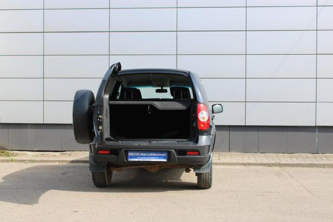 Chevrolet Niva I Рестайлинг с пробегом 2019 года, цена 754 000 рублей, 64513 км, внедорожник, Автокод Объявления