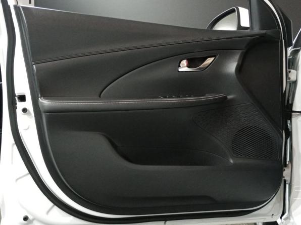 Changan Alsvin с пробегом 2024 года, цена 1 399 000 рублей, 5606 км, седан, Автокод Объявления