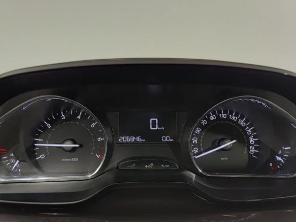 Peugeot 2008 I с пробегом 2014 года, цена 730 000 рублей, 206845 км, внедорожник, Автокод Объявления