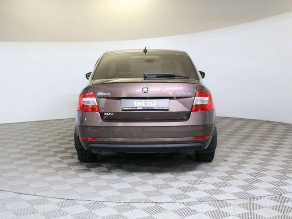 Skoda Octavia III (A7) Рестайлинг с пробегом 2017 года, цена 1 699 000 рублей, 168892 км, лифтбек, Автокод Объявления