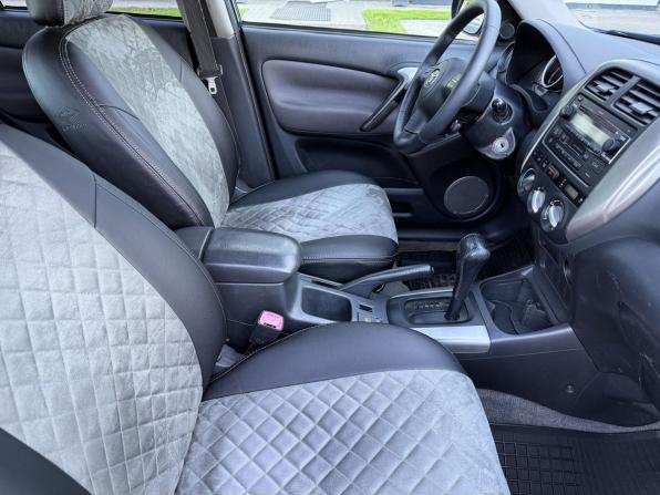Toyota RAV4 II (XA20) Рестайлинг с пробегом 2003 года, цена 629 000 рублей, 263130 км, внедорожник, Автокод Объявления