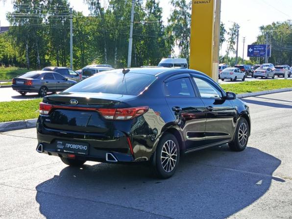 Kia Rio IV Рестайлинг с пробегом 2021 года, цена 1 453 000 рублей, 88515 км, седан, Автокод Объявления