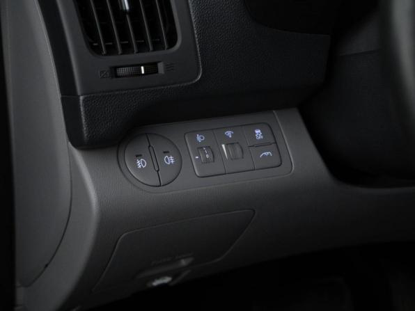 Hyundai H-1 II Рестайлинг с пробегом 2016 года, цена 1 949 050 рублей, 362065 км, минивэн, Автокод Объявления