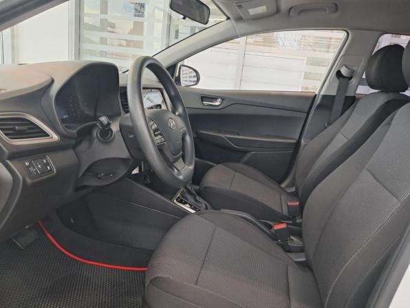 Hyundai Solaris II Рестайлинг с пробегом 2021 года, цена 1 518 000 рублей, 82122 км, седан, Автокод Объявления