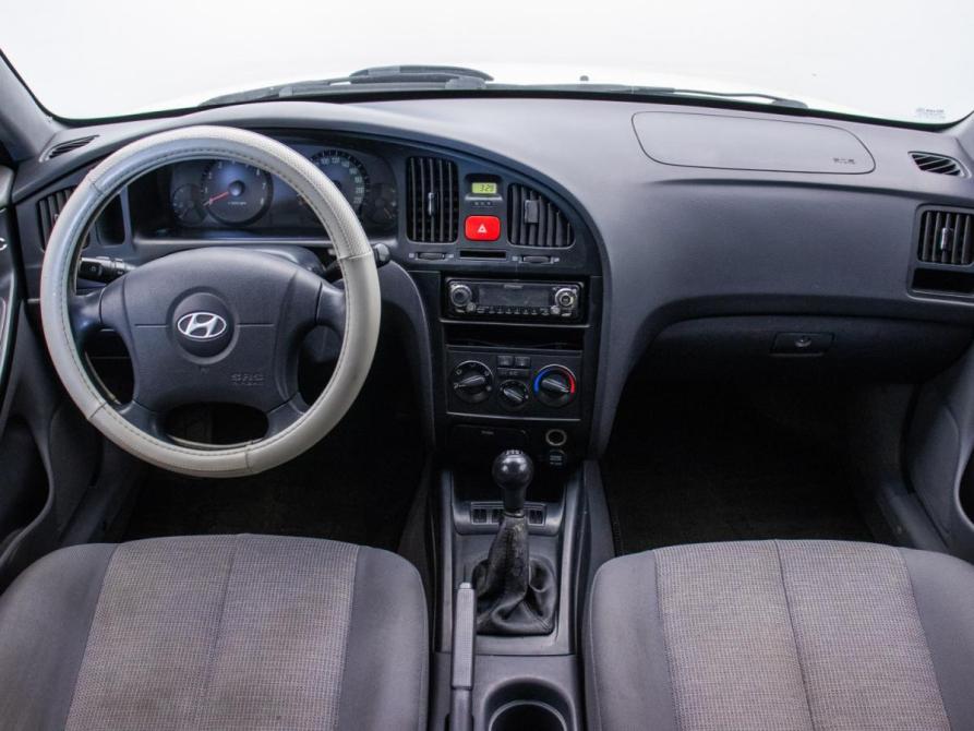 Hyundai Elantra III (XD2) Рестайлинг Москва  - изображение 14