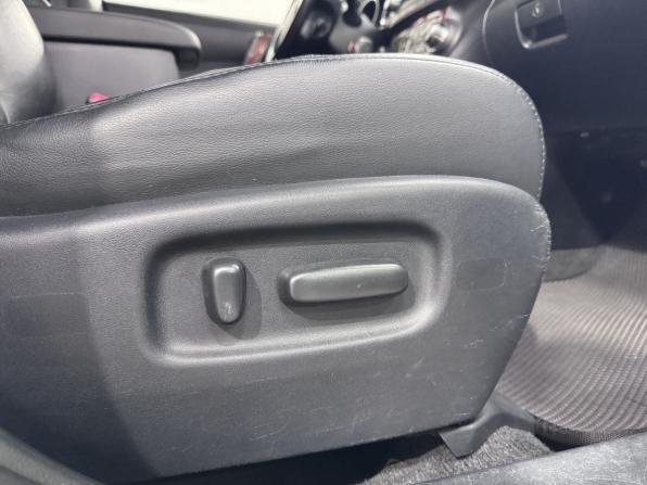 Toyota Highlander II (XU40) Рестайлинг с пробегом 2011 года, цена 2 225 000 рублей, 310000 км, внедорожник, Автокод Объявления
