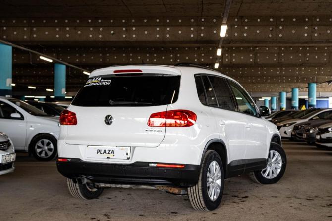 Volkswagen Tiguan I Рестайлинг с пробегом 2012 года, цена 1 649 000 рублей, 84562 км, внедорожник, Автокод Объявления