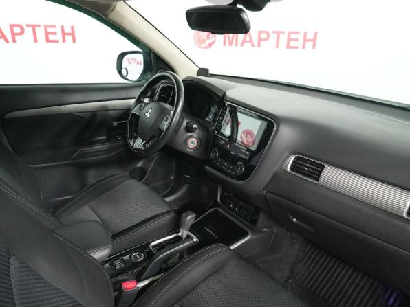 Mitsubishi Outlander III Рестайлинг 2 с пробегом 2017 года, цена 2 050 000 рублей, 97811 км, внедорожник, Автокод Объявления