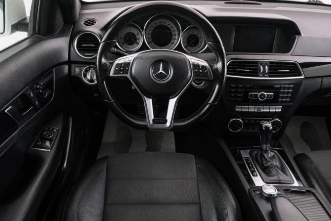 Mercedes-Benz C-Класс III (W204) Рестайлинг с пробегом 2011 года, цена 1 499 000 рублей, 181000 км, купе, Автокод Объявления
