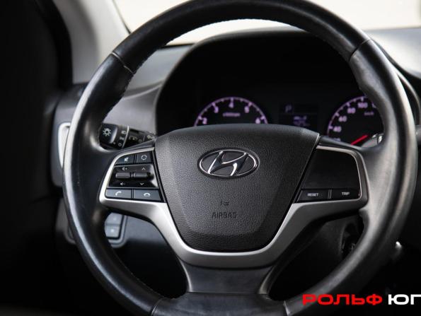 Hyundai Solaris II с пробегом 2019 года, цена 1 448 000 рублей, 87110 км, седан, Автокод Объявления