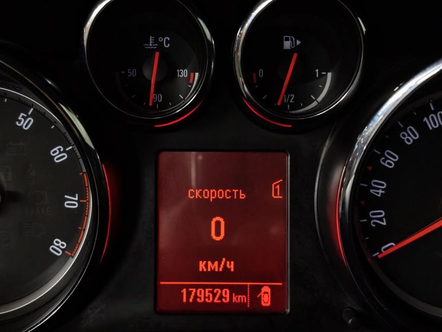 Opel Astra J Москва  - изображение 15