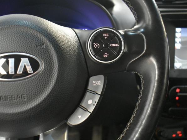 Kia Soul II Рестайлинг с пробегом 2018 года, цена 1 499 000 рублей, 142510 км, хэтчбек, Автокод Объявления