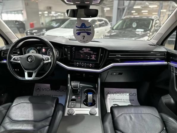 Volkswagen Touareg III с пробегом 2020 года, цена 4 250 000 рублей, 195867 км, внедорожник, Автокод Объявления