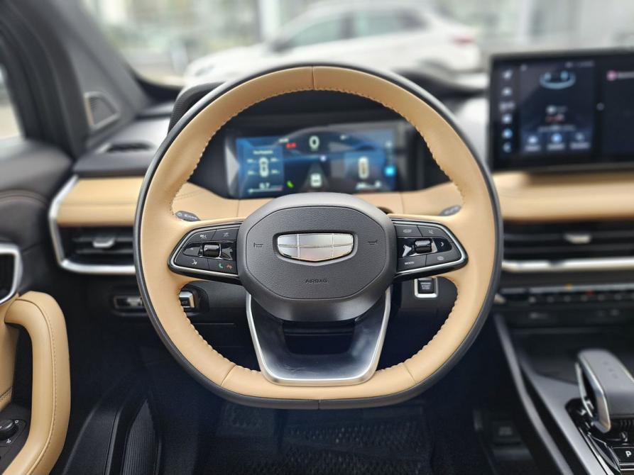 Geely Okavango I Рестайлинг Санкт-Петербург  - изображение 13