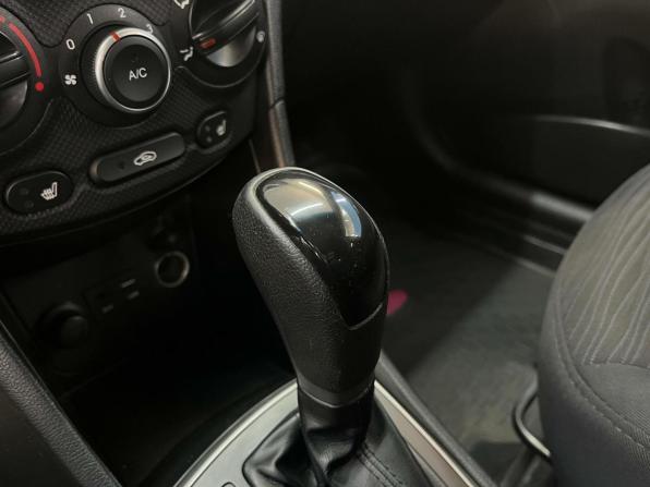 Hyundai Solaris I Рестайлинг с пробегом 2015 года, цена 1 075 423 рубля, 157000 км, седан, Автокод Объявления