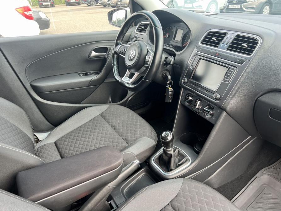 Volkswagen Polo V Рестайлинг Уфа  - изображение 16
